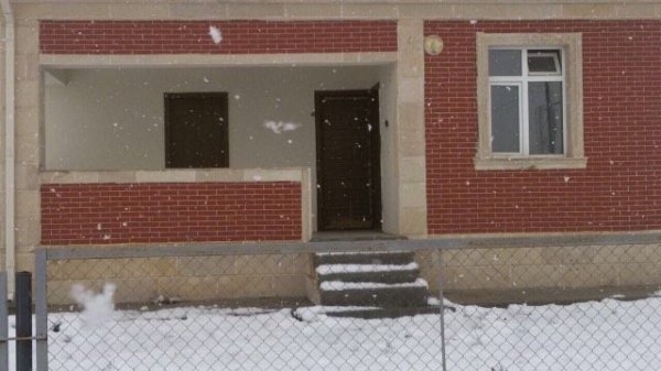 "Evlərin böyük əksəriyyəti ehtiyacı olmayanlara verilib" - Köçkün faktlar açıqladı + FOTO, VİDEO "Evlərin böyük əksəriyyəti ehtiyacı olmayanlara verilib" - Köçkün faktlar açıqladı + FOTO, VİDEO