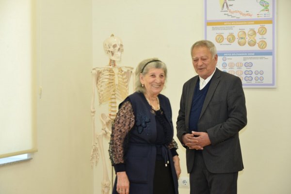 Veteran müəllimlərlə unudulmaz görüş... -FOTOLAR