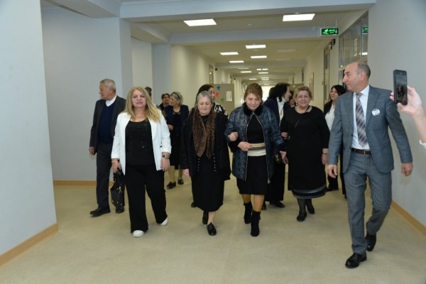 Veteran müəllimlərlə unudulmaz görüş... -FOTOLAR