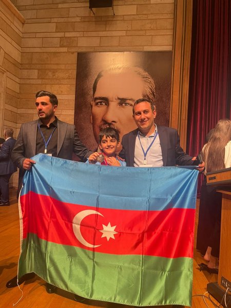 Sumqayıtlı olimpiada çempionu: Kiçik yaşda böyük nailiyyətlər - MÜSAHİBƏ