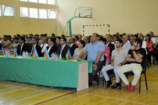 Sumqayıtda ilk dəfə: peşəkarlar arasında reytinq və kəmər döyüşləri keçirilib - FOTOLAR