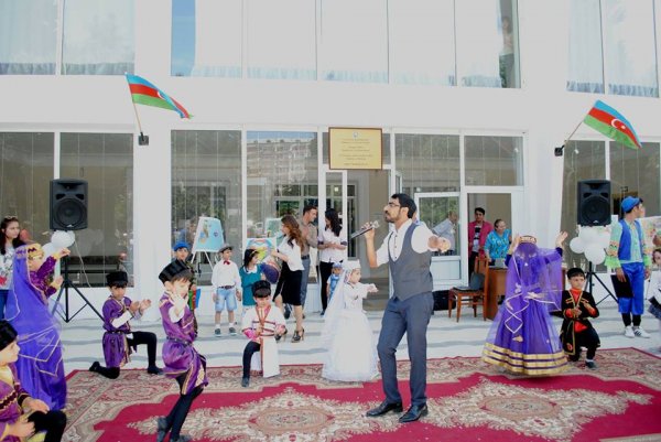 Sumqayıtda 1 İyun Beynəlxalq Uşaq Günü münasibətilə tədbir keçirilib - FOTOLAR Sumqayıtda 1 İyun Beynəlxalq Uşaq Günü münasibətilə tədbir keçirilib - FOTOLAR