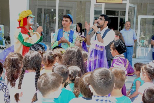 Sumqayıtda 1 İyun Beynəlxalq Uşaq Günü münasibətilə tədbir keçirilib - FOTOLAR Sumqayıtda 1 İyun Beynəlxalq Uşaq Günü münasibətilə tədbir keçirilib - FOTOLAR