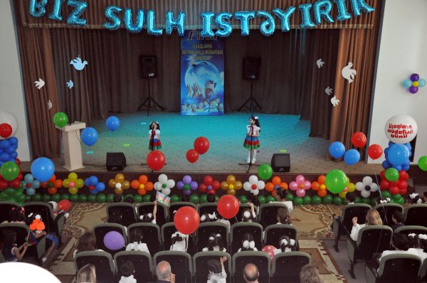 Sumqayıtın İcra başçısı uşaqları sevindirdi – FOTOLAR