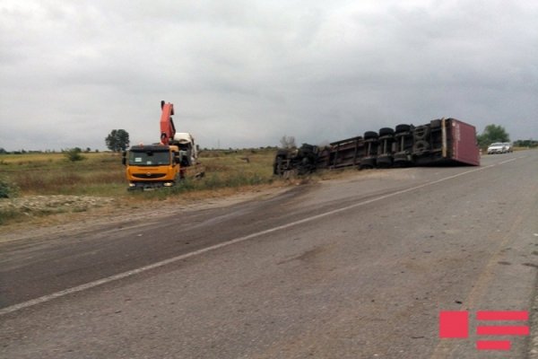 Sumqayıt sakini qəza  törətdi: ölənlər var - FOTO