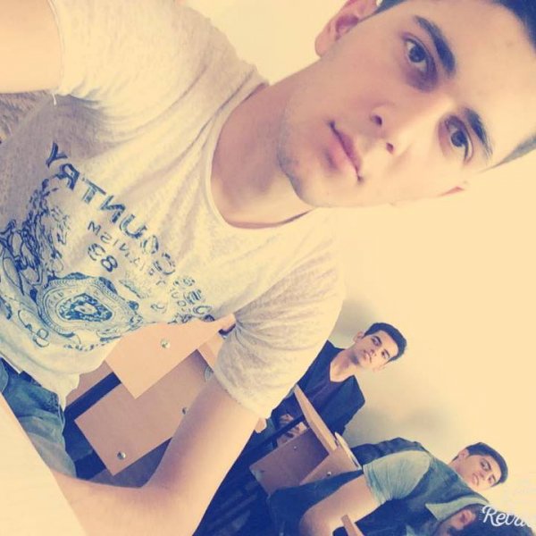 Sumqayıtda intihar edən tələbənin FOTOLARI