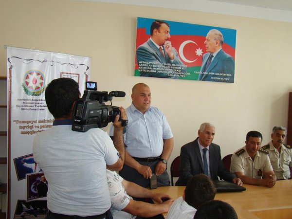 Sumqayıtda tanınmış idmançılarla görüş keçirilib - FOTOLAR