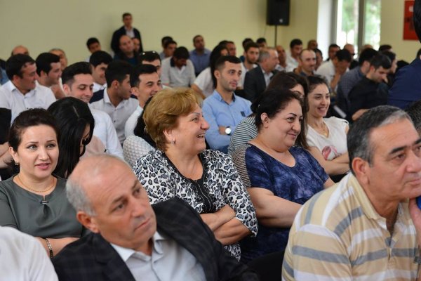 Sumqayıtda  kimyaçılar arasında könüllü skrininq-test analizi keçirilib - FOTO