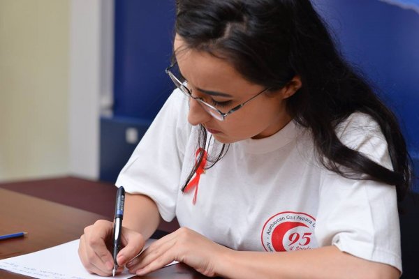 Sumqayıtda  kimyaçılar arasında könüllü skrininq-test analizi keçirilib - FOTO