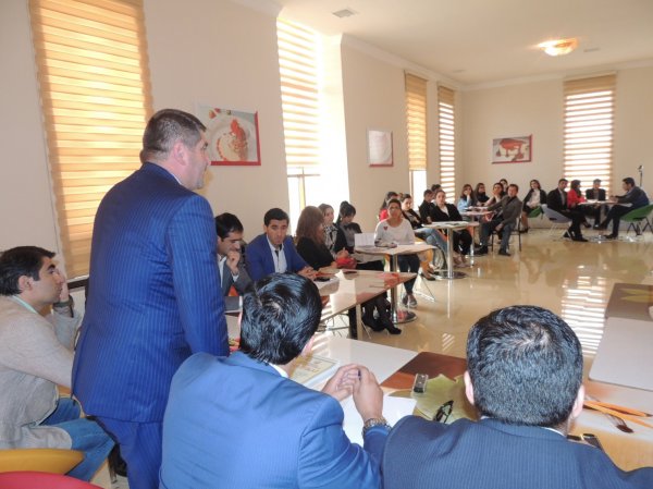 "Qarşılıqlı anlayış və birgə yaşam – Azərbaycan tolerantlıq modelinin region gənclərinə təqdimatı” layihəsinə start verildi - FOTOLAR "Qarşılıqlı anlayış və birgə yaşam – Azərbaycan tolerantlıq modelinin region gənclərinə təqdimatı” layihəsinə start verildi - FOTOLAR