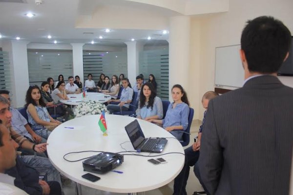 Sumqayıtda xaricdə təhsillə bağlı seminar keçirilib