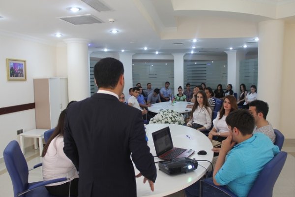 Sumqayıtda “Azərbaycanın Xilas günü” adlı dəyirmi masa keçirilib -FOTO