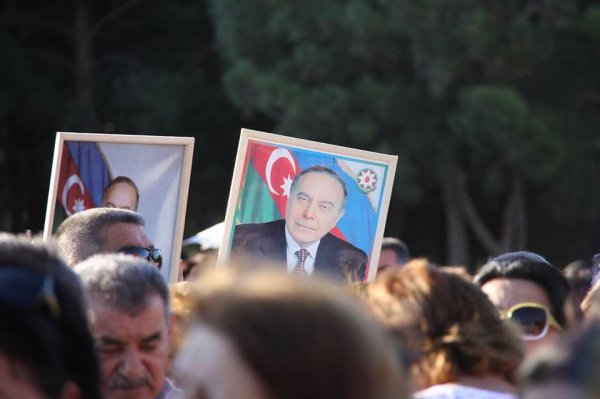 Sumqayıtda bayram konserti təşkil olunub - FOTOLAR