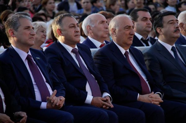 Sumqayıtda bayram konserti təşkil olunub - FOTOLAR