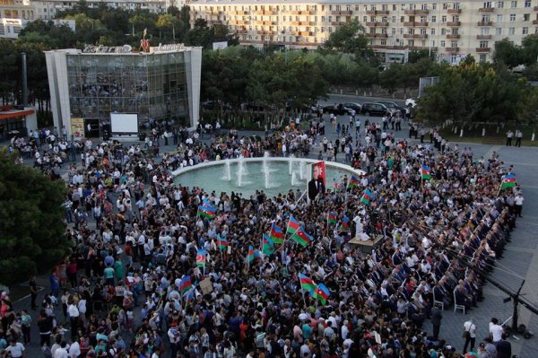 Sumqayıtda bayram konserti təşkil olunub - FOTOLAR
