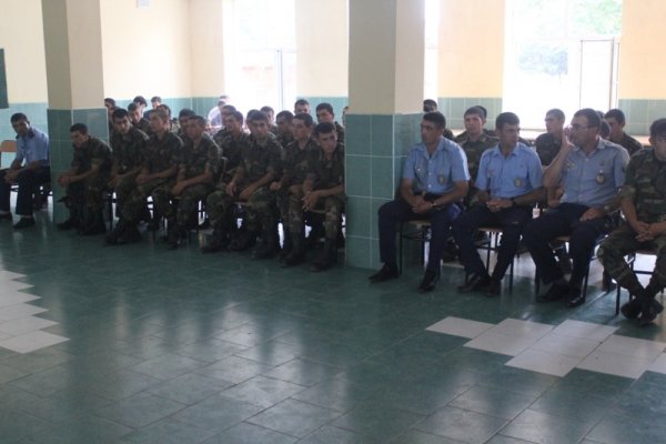 Sumqayıtda hərbi hissədə bayram tədbiri təşkil olunub-FOTOLAR Sumqayıtda hərbi hissədə bayram tədbiri təşkil olunub-FOTOLAR