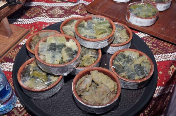 Sumqayıt dolması beynəlxalq festivalda gümüş medala layiq görülüb - FOTOLAR