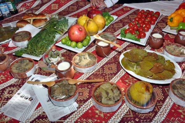 Sumqayıt dolması beynəlxalq festivalda gümüş medala layiq görülüb - FOTOLAR