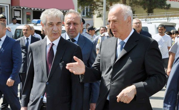 Baş nazirin müavini Sumqayıt yarmarkasında – FOTOLAR Baş nazirin müavini Sumqayıt yarmarkasında – FOTOLAR