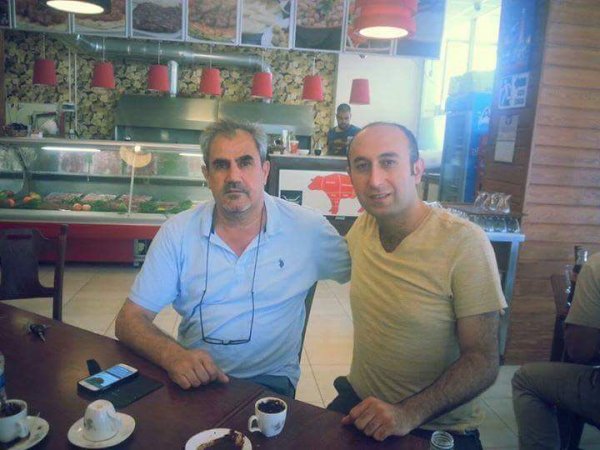 İzmirdə ölkəmizi təmsil edənlər: Xocalı abidəsi ucaldan Azərbaycan sevdalısı - REPORTAJ (FOTOLAR) İzmirdə ölkəmizi təmsil edənlər: Xocalı abidəsi ucaldan Azərbaycan sevdalısı - REPORTAJ (FOTOLAR)
