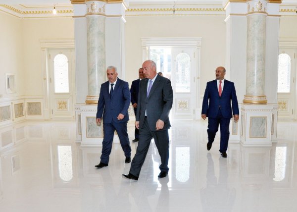 Sumqayıt Dövlət Dram Teatrında işlər yekunlaşmaq üzrədir- FOTOLAR Sumqayıt Dövlət Dram Teatrında işlər yekunlaşmaq üzrədir- FOTOLAR