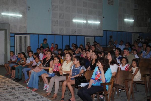 Sumqayıt Teatrı 47-ci mövsümü "Hacı Qara" komediyası ilə yekunlaşdırıb -FOTO
