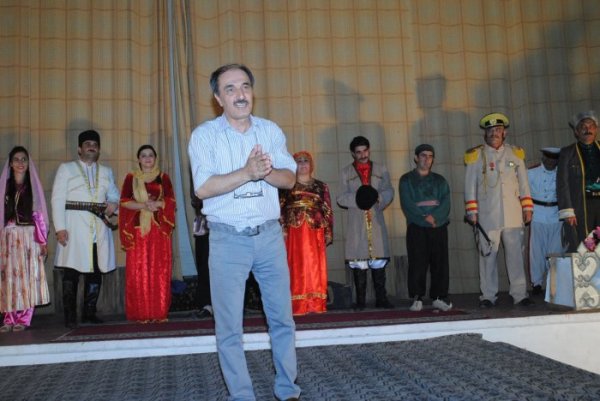 Sumqayıt Teatrı 47-ci mövsümü "Hacı Qara" komediyası ilə yekunlaşdırıb -FOTO