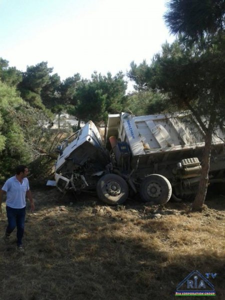Bakıda dəhşətli avtobus qəzası: 21 nəfər yaralanıb - ŞOK GÖRÜNTÜLƏR