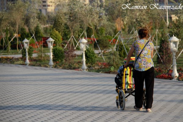 Sumqayıtlılar öz bulvarında - FOTOSESSİYA