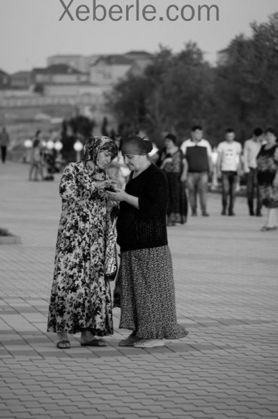 Sumqayıtlılar öz bulvarında - FOTOSESSİYA