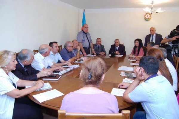 Sumqayıt Bələdiyyəsi jurnalistləri mükafatlandırdı - FOTO
