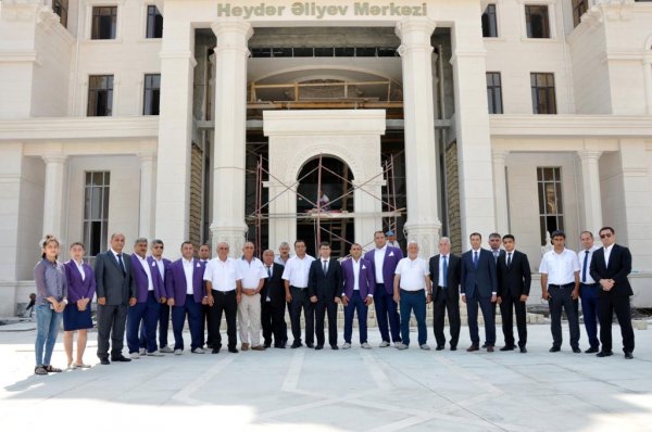 Zakir Fərəcov Olimpiya və Paralimpiya Oyunlarında iştirak edəcək Sumqayıt idmançıları ilə görüşdü - FOTOLAR Zakir Fərəcov Olimpiya və Paralimpiya Oyunlarında iştirak edəcək Sumqayıt idmançıları ilə görüşdü - FOTOLAR