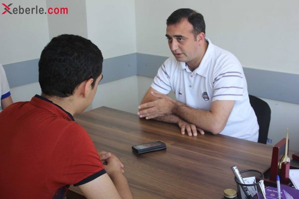 696 bal toplayan sumqayıtlı gənc hansı universiteti seçir? - ÖZƏL MÜSAHİBƏ (FOTO) 696 bal toplayan sumqayıtlı gənc hansı universiteti seçir? - ÖZƏL MÜSAHİBƏ (FOTO)