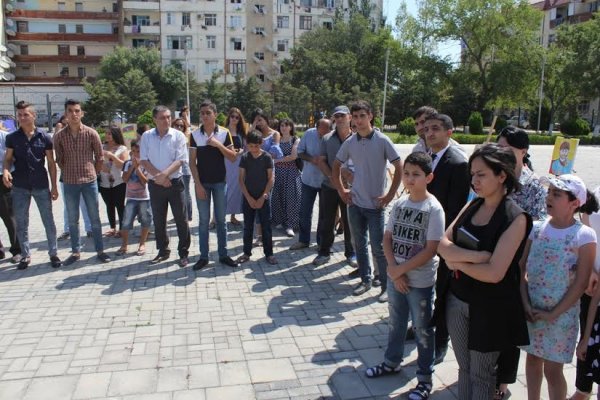 Sumqayıtda “Olimpiya Oyunları yeniyetmələrin gözü ilə” adlı rəsm sərgisi keçirilib - FOTO Sumqayıtda “Olimpiya Oyunları yeniyetmələrin gözü ilə” adlı rəsm sərgisi keçirilib - FOTO
