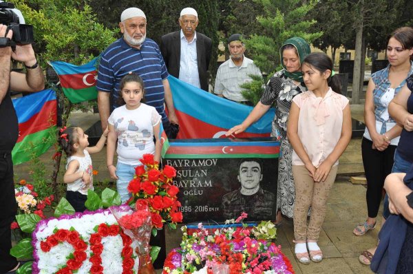 Yaşasaydı 20 yaşı olacaqdı: Sumqayıtlı şəhidin doğum günü – FOTOLAR
