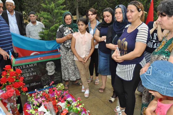 Yaşasaydı 20 yaşı olacaqdı: Sumqayıtlı şəhidin doğum günü – FOTOLAR