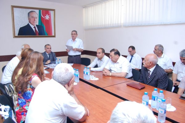 Referendumla bağlı Sumqayıt Bələdiyyəsinin təşəbbüs qrupu yaradılıb -FOTO