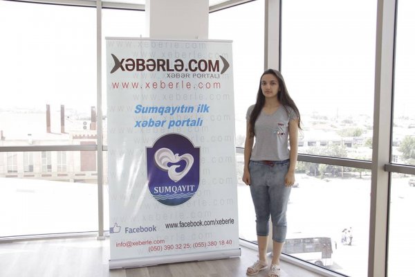 Sumqayıtın ən yüksək nəticə göstərən abituriyentləri şəhər saytının ofisində - FOTO