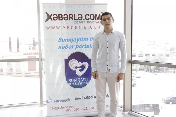 Sumqayıtın ən yüksək nəticə göstərən abituriyentləri şəhər saytının ofisində - FOTO Sumqayıtın ən yüksək nəticə göstərən abituriyentləri şəhər saytının ofisində - FOTO