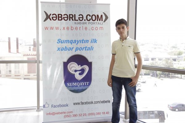Sumqayıtın ən yüksək nəticə göstərən abituriyentləri şəhər saytının ofisində - FOTO Sumqayıtın ən yüksək nəticə göstərən abituriyentləri şəhər saytının ofisində - FOTO