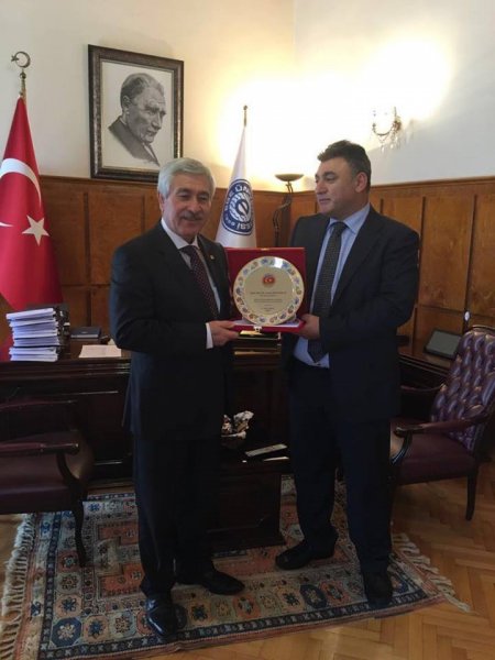 DAK və AKİDER-in kollektivi EGE universitetinin yeni rektoru ilə görüşüb - FOTOLAR