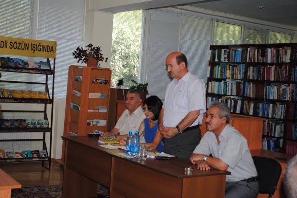 Sumqayıtda “Cənnətdən gələn məktublar”ın təqdimatı keçirilib - FOTOLAR