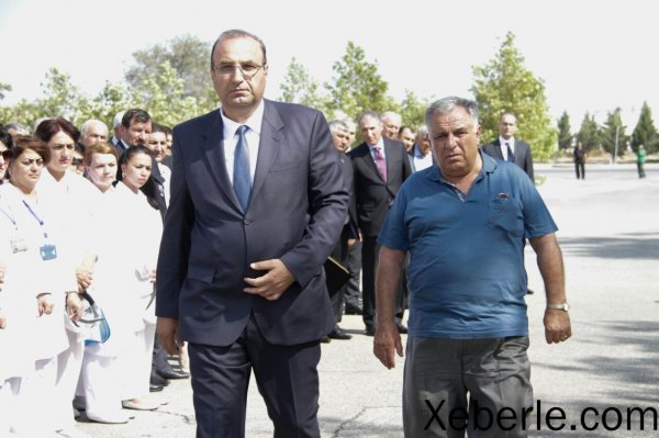 Sumqayıtda 54 şəhidin şərəfinə xatirə kompleksi ucaldılıb - FOTOLAR