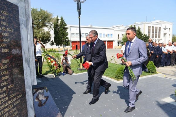 Sumqayıtda 54 şəhidin şərəfinə xatirə kompleksi ucaldılıb - FOTOLAR