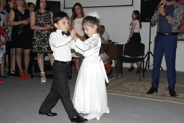 "Şəhzadə Şəmsin sehirli fırçası" Sumqayıtda - FOTO