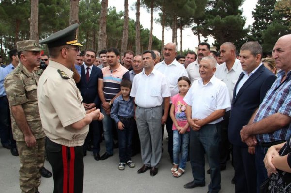 Milli Qəhrəman Rövşən Əkbərov Sumqayıtda - FOTOLAR