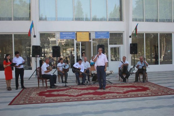 Sumqayıtda Süleyman Rüstəmin 110 illik yubileyi münasibətilə tədbir keçirilib - FOTOLAR Sumqayıtda Süleyman Rüstəmin 110 illik yubileyi münasibətilə tədbir keçirilib - FOTOLAR
