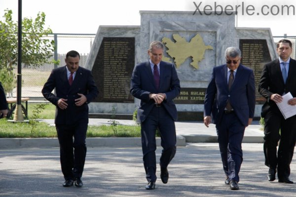 KİV nümayəndələri SOCAR-ın Sumqayıtda həyata keçirdiyi layihələrlə tanış olublar - FOTOLAR