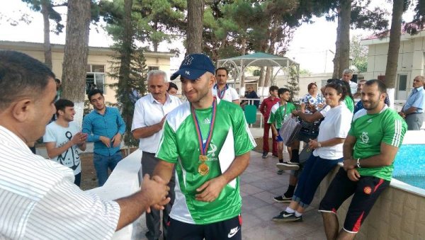 Sumqayıt kimyaçıları neftçilər gününə həsr olunmuş spartakiadadan əlidolu qayıdıblar -FOTO