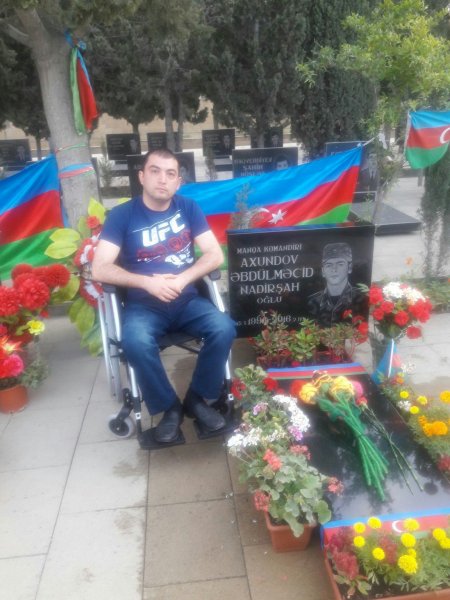 Sumqayıtlı şəhid Əbdülməcidin komandiri: "Erməni əsgər əlində avtomat qarşımda donub qalmışdı" – I qrup əlil zabitlə MÜSAHİBƏ (FOTOLAR) Sumqayıtlı şəhid Əbdülməcidin komandiri: "Erməni əsgər əlində avtomat qarşımda donub qalmışdı" – I qrup əlil zabitlə MÜSAHİBƏ (FOTOLAR)